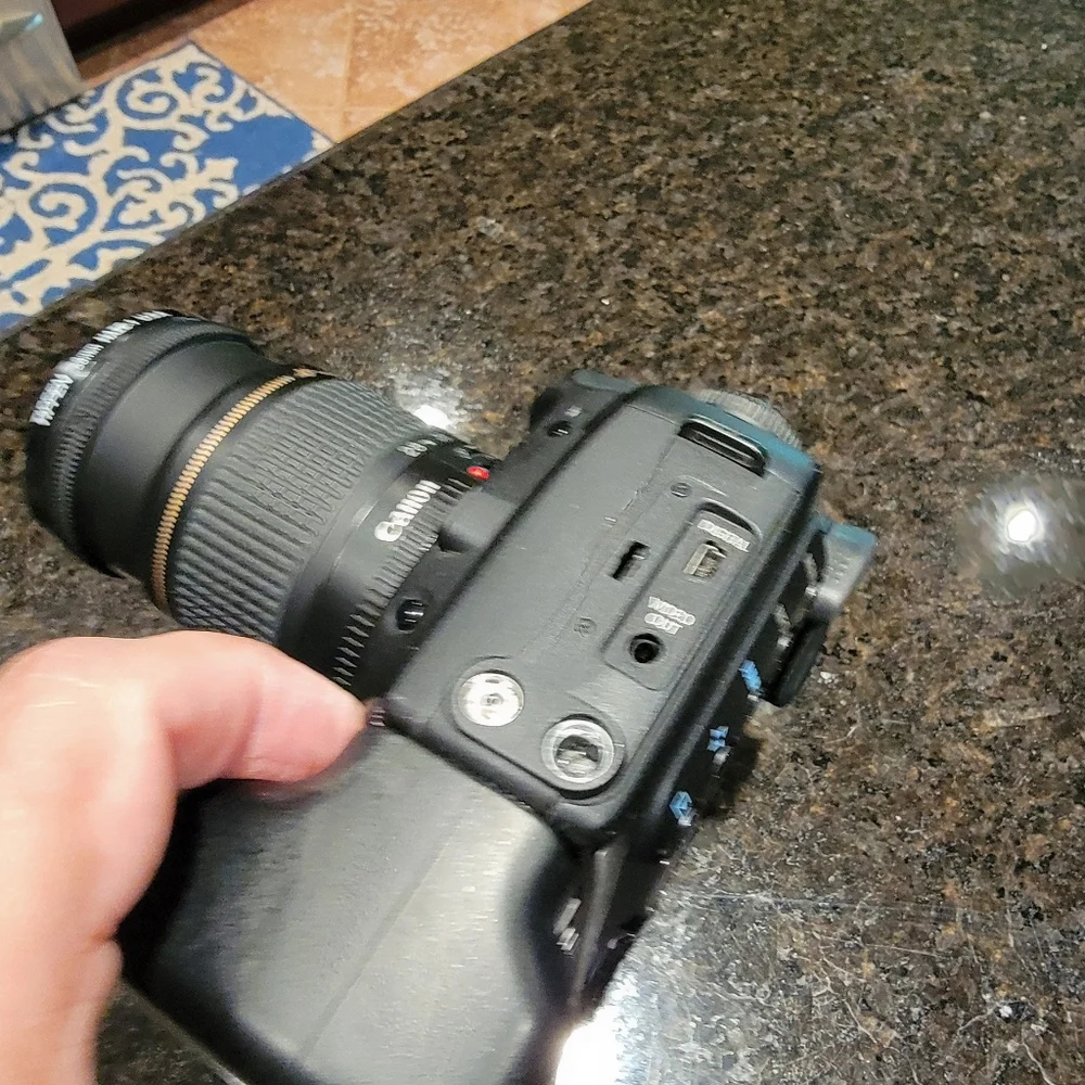 CANON EOS 10D Digital & Canon 28-80mm Lens, Complete